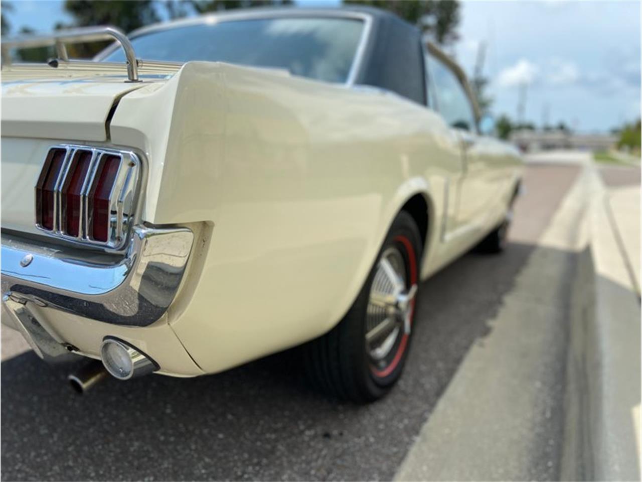 Ford Mustang 1965 prix tout compris