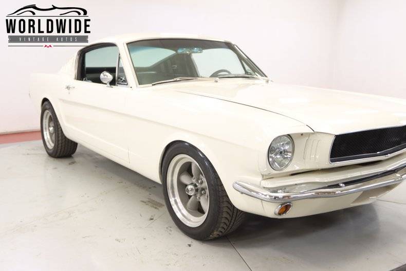 Ford Mustang 306 ci 1965 v8 prix tout compris