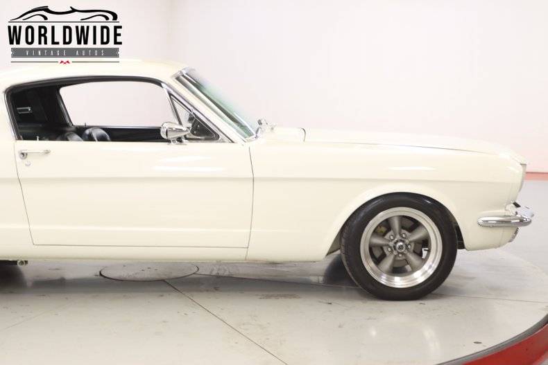 Ford Mustang 306 ci 1965 v8 prix tout compris