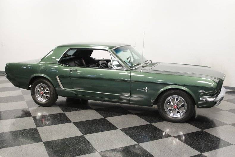 Ford Mustang V8 1965 factory prix tout compris