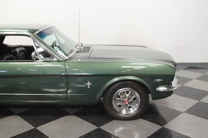 Ford Mustang V8 1965 factory prix tout compris