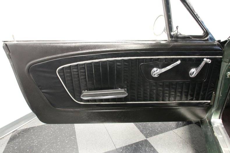 Ford Mustang V8 1965 factory prix tout compris