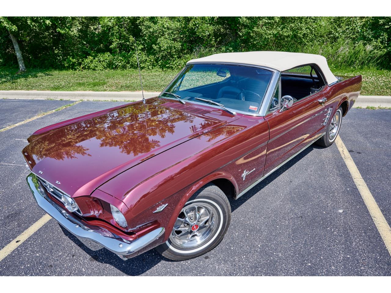 Ford Mustang Cabriolet 1966 v8 code c prix tout compris