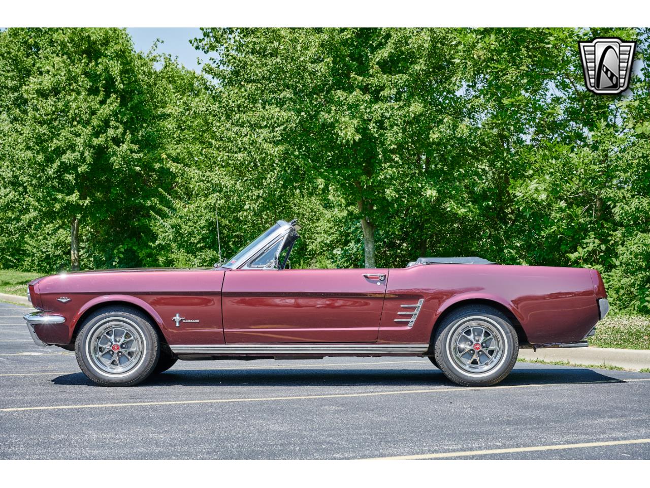 Ford Mustang Cabriolet 1966 v8 code c prix tout compris