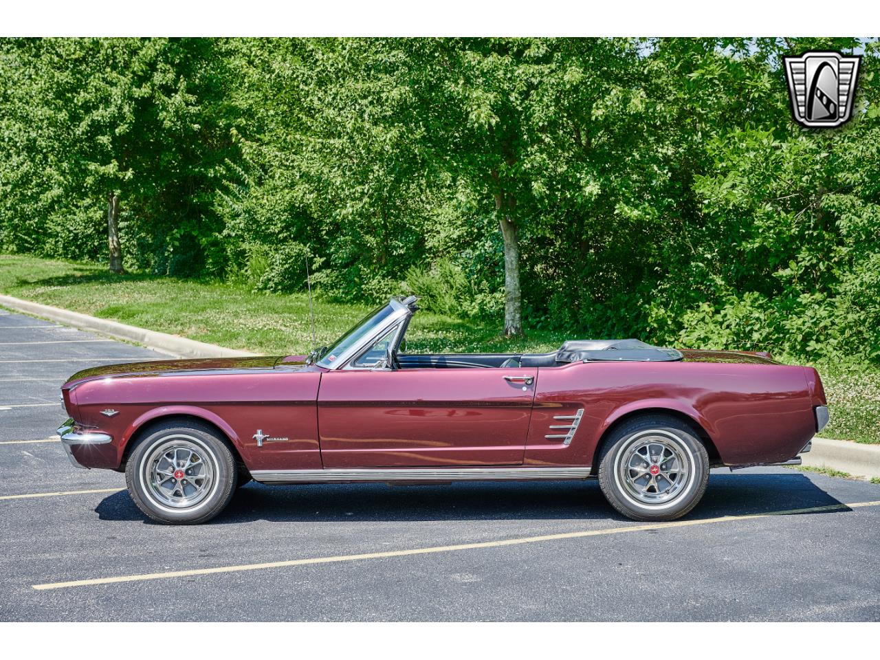 Ford Mustang Cabriolet 1966 v8 code c prix tout compris