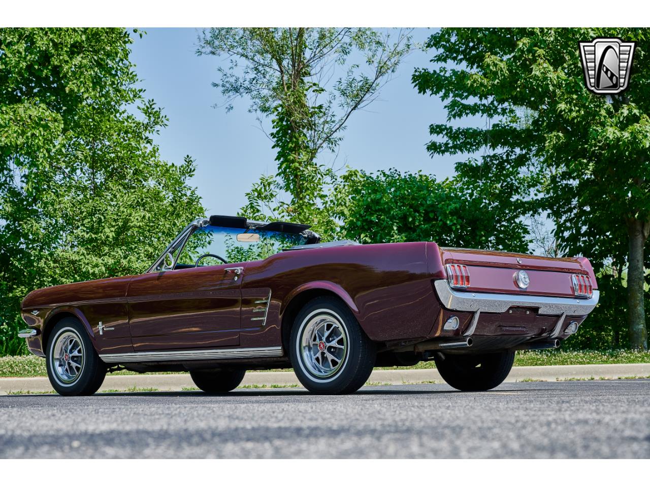 Ford Mustang Cabriolet 1966 v8 code c prix tout compris