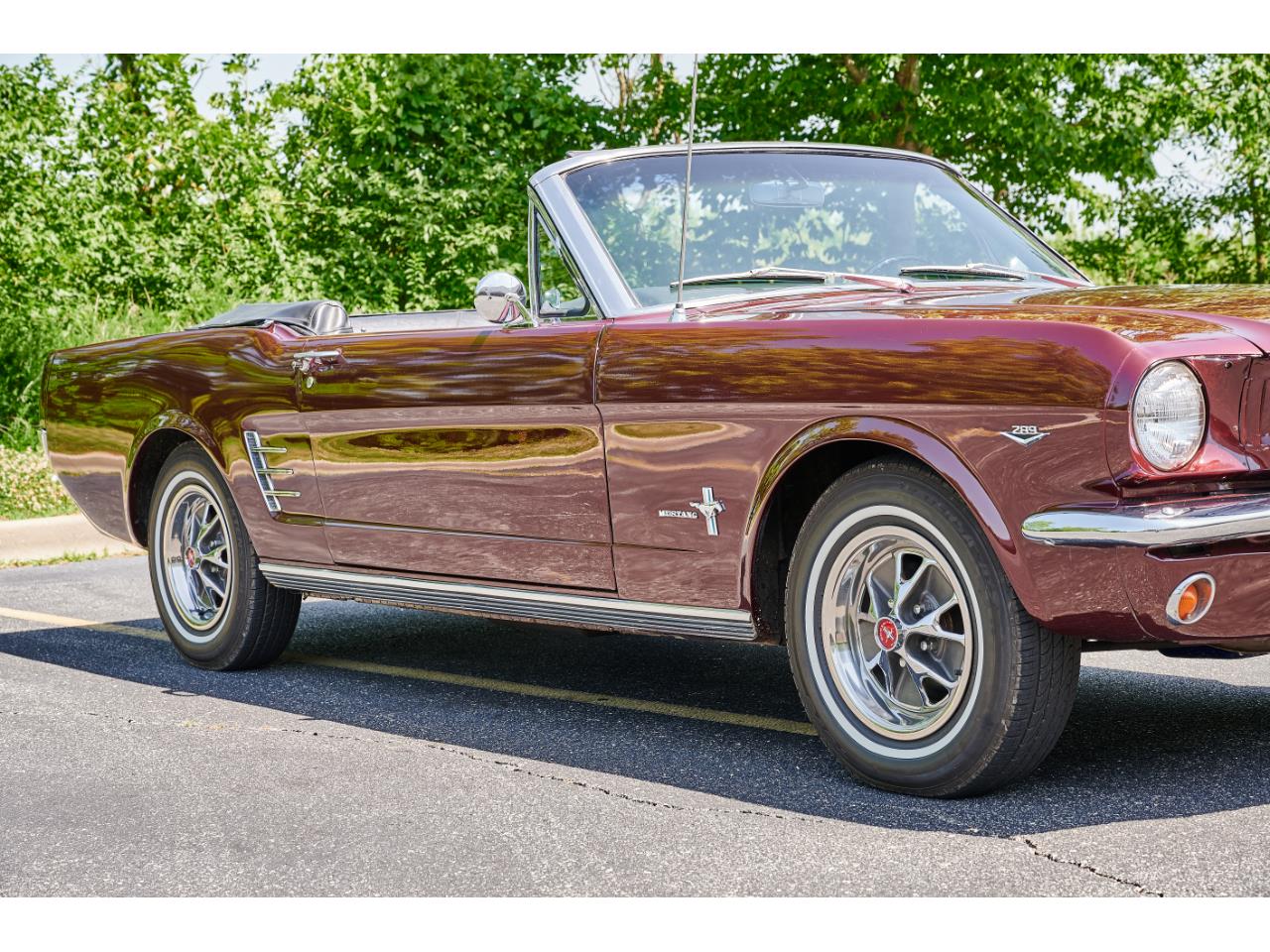 Ford Mustang Cabriolet 1966 v8 code c prix tout compris