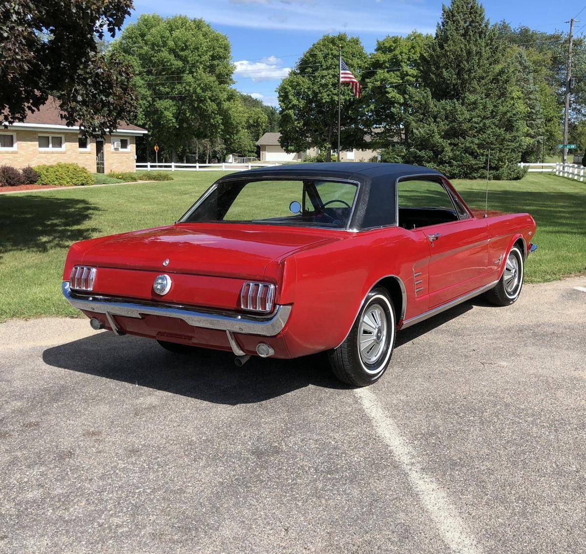 Ford Mustang V8 289 1966 prix tout compris