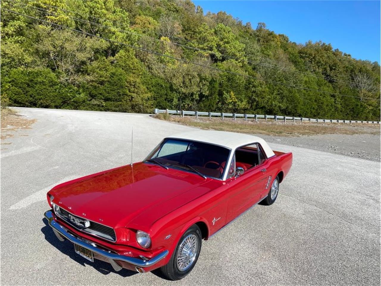 Ford Mustang V8 289 1966 prix tout compris