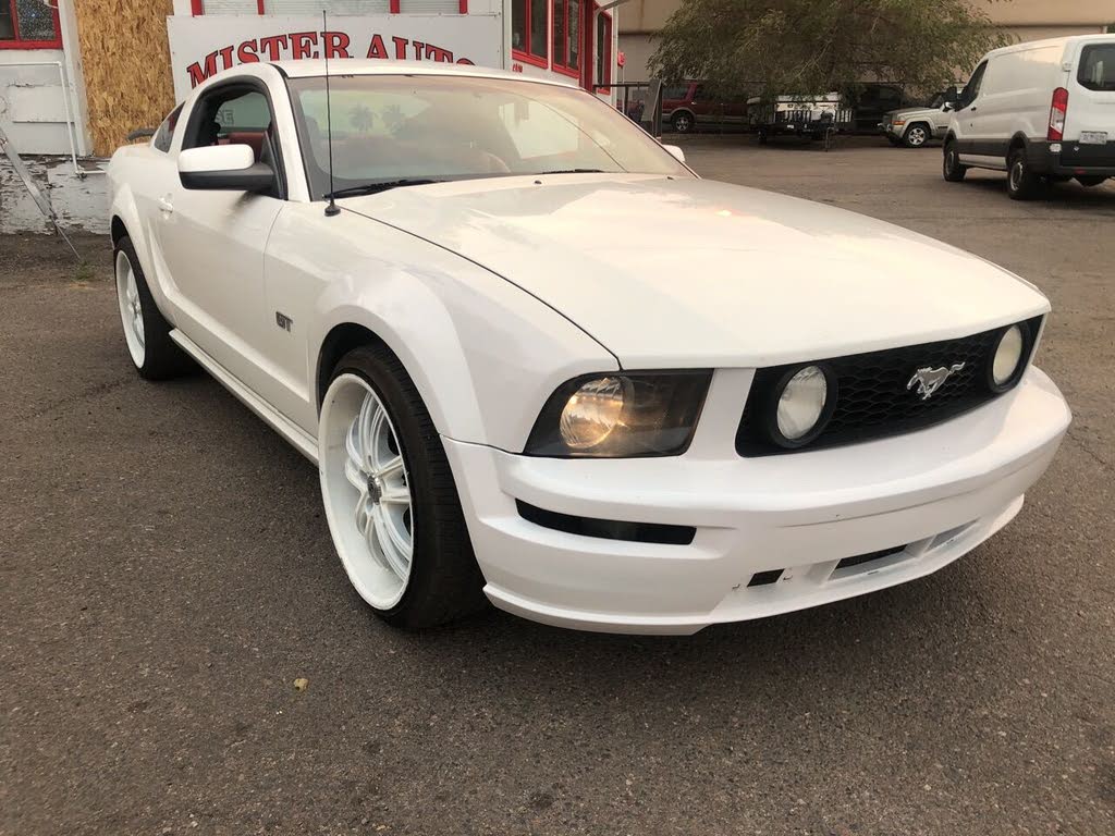 ford mustang Gt v8 2005 prix tout compris hors homologation 4500€