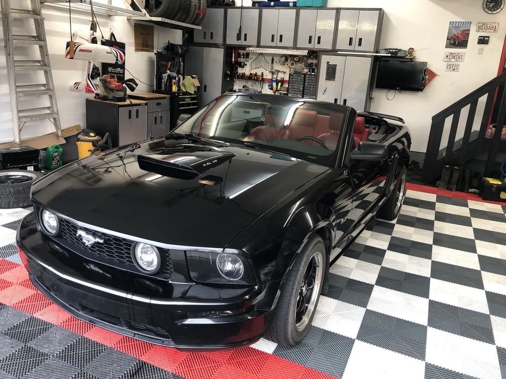 Ford Mustang Gt v8 2005 prix tout compris 2005 hors homologation 4500€