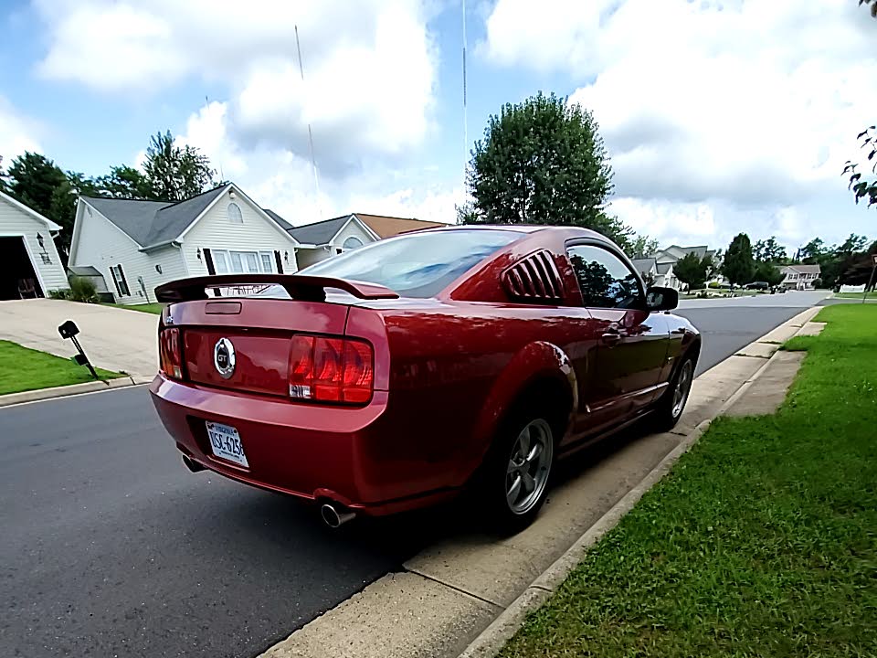 ford mustang Gt v8 2006 prix tout compris hors homolog 4500€