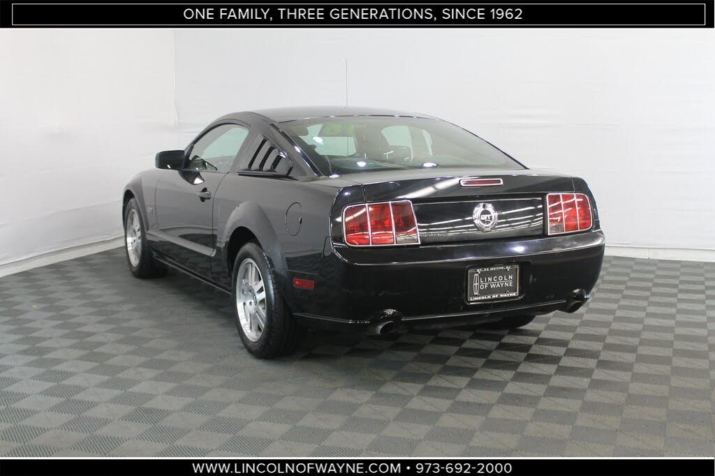 ford mustang Gt premium v8 2006 prix tout compris hors homologation 4500€