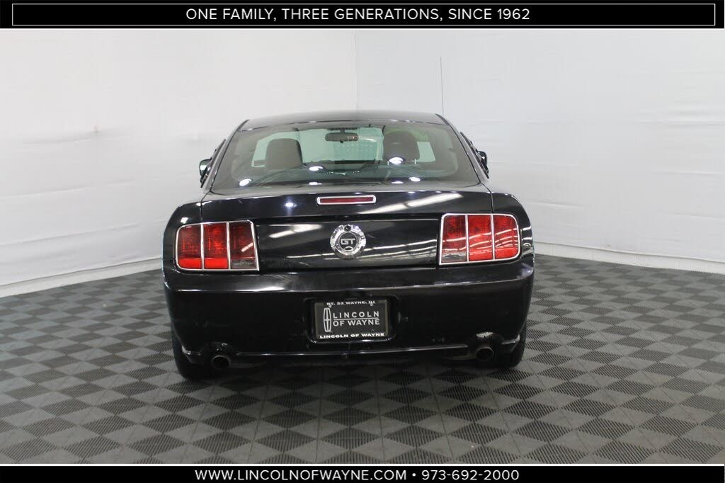 ford mustang Gt premium v8 2006 prix tout compris hors homologation 4500€