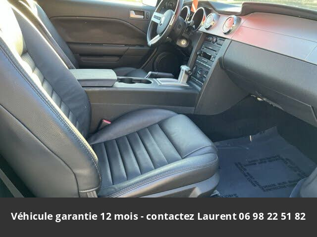 Ford Mustang V8 de 4,6 l de 300 ch prix tout compris hors homologation 4500 €