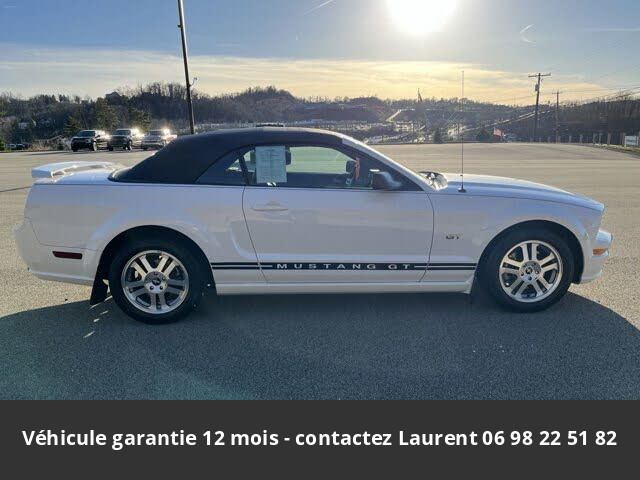 Ford Mustang V8 de 4,6 l de 300 ch prix tout compris hors homologation 4500 €