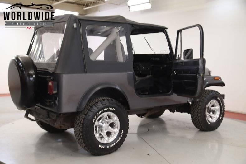 Jeep CJ7 1985 prix tout compris