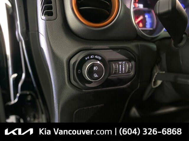 Jeep Gladiateur Mojave tout compris hors homologation 4500e