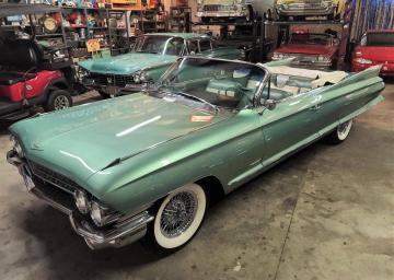 1961 Cadillac 62 390CI 4BBL V8 1961  Prix tout compris