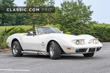 1974 Chevrolet Corvette Stingrey L48 Tout compris  