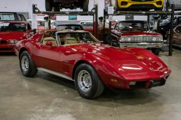 1975 Chevrolet Corvette L48 V8 1975 Tout compris  