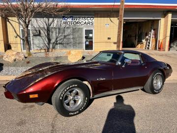 1975 Chevrolet Corvette Stingrey  L48 1975 Tout compris 