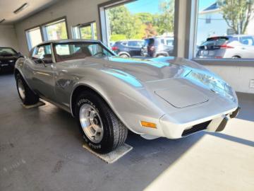 1976 Chevrolet Corvette Stingray L48 1976 Tout compris  