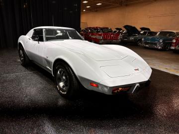 1977 Chevrolet Corvette Stingray L48 1977 Tout compris 