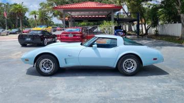 1979 Chevrolet Corvette V8 1979 Tout compris  