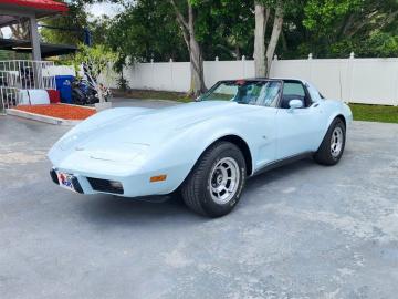 1979 Chevrolet Corvette V8 1979 Tout compris  