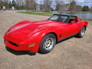 1980 Chevrolet Corvette V8 1980 Tout compris  