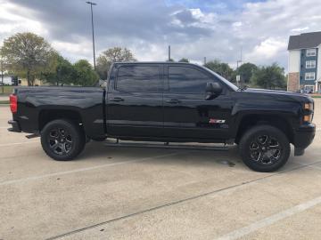 2015 Chevrolet Silverado   LTZ Z71 Crew Cab 4WD Tout compris hors homologation 4500e