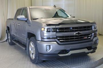 2017 Chevrolet Silverado  6.2L  LTZ Crew Cab 4WD Tout compris hors homologation 4500e