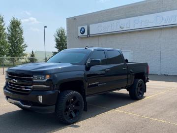 2017 Chevrolet Silverado  Tout compris hors homologation 4500e