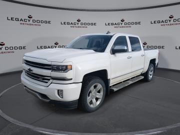 2018 Chevrolet Silverado   LTZ Crew Cab 4x4 Tout compris hors homologation 4500e