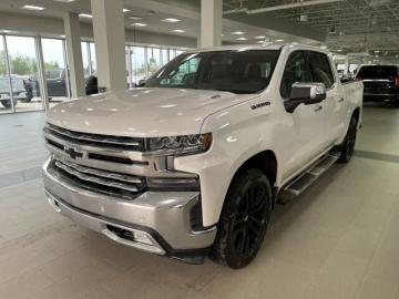 2021 Chevrolet Silverado   6.2L TZ Crew Cab 4WD Tout compris hors homologation 4500e