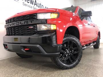 2021 Chevrolet Silverado   Custom Trail Boss Crew Cab 4WD Tout compris hors homologation 4500e