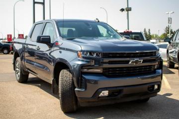 2022 Chevrolet Silverado   Limited RST Crew Cab 4WD Tout compris hors homologation 4500e