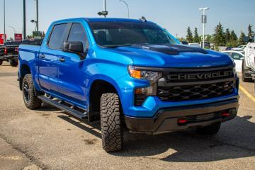 2022 Chevrolet Silverado    Custom Trail Boss Crew Cab 4WD Tout compris hors homologation 4500e