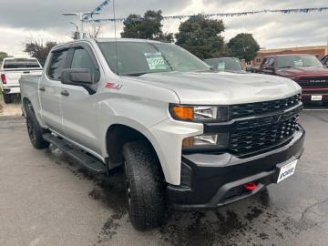 2022 Chevrolet Silverado   Limited Custom Trail Boss Crew Cab 4WD Tout compris hors homologation 4500e