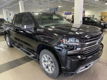 2022 Chevrolet Silverado  Limited High Country Crew Cab 4WD Tout compris hors homologation 4500e