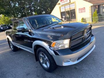 2012 DODGE RAM Sport Crew Cab 4WD V8 2012 Prix tout compris Hors homologation 4500€