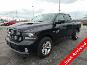 2013 dodge ram Sport Crew Cab 4WD 2013 V8 Prix tout compris Hors homologation 4500€