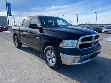 2014 dodge RAM V8 4*4  2014 CREW CAB Prix tout compris hors homologation 