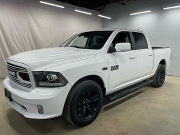 2018 Dodge  RAM Sport Night 5.7L 4x4 Tout compris hors homologation 4500e