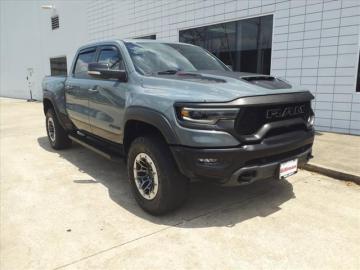 2021 DODGE ram TRX  6.2L V8 16V MPFI OHV Supercharged Tout compris 