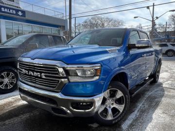 2022 DODGE ram 5.7L Laramie Crew Cab 4WD Tout compris hors homologation 4500e