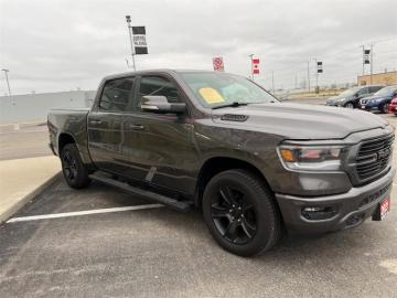2023 DODGE RAM 5.7L Rebel Quad Cab 4WD Tout compris hors homologation 4500e