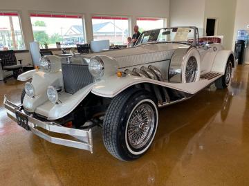 1989 Excalibur JOHNSON V8 4100 1989 Prix tout compris
