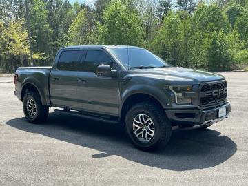 2017 Ford F150 SVT Raptor SuperCrew 4WD Tout compris hors homologation 4500e